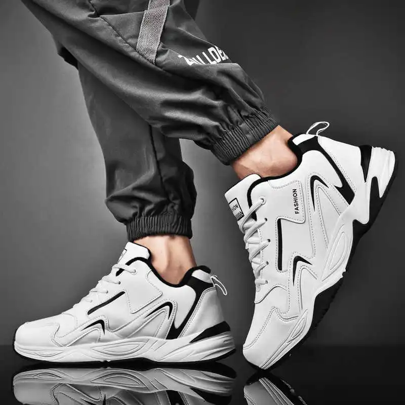 Scarpe da ginnastica da palest - Tech Accessories Types recensione e prezzo